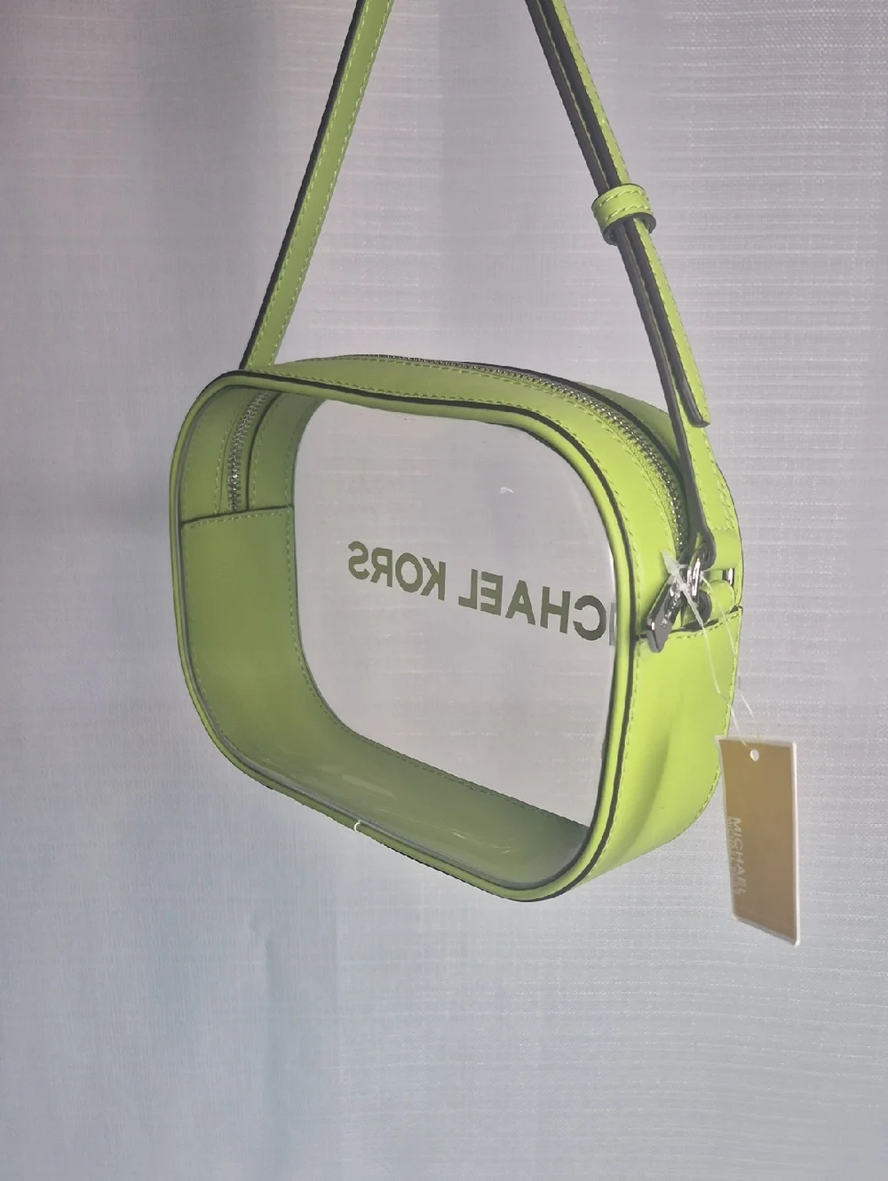 Michael Michael Kors Hey Set Travel Medium Oval Camera Crossbody NWT